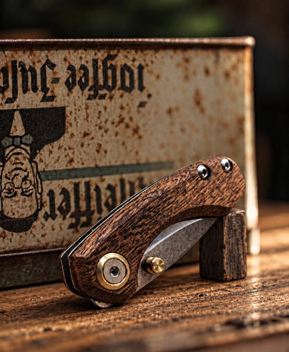 N690 F101N Sapelli Brown tree model